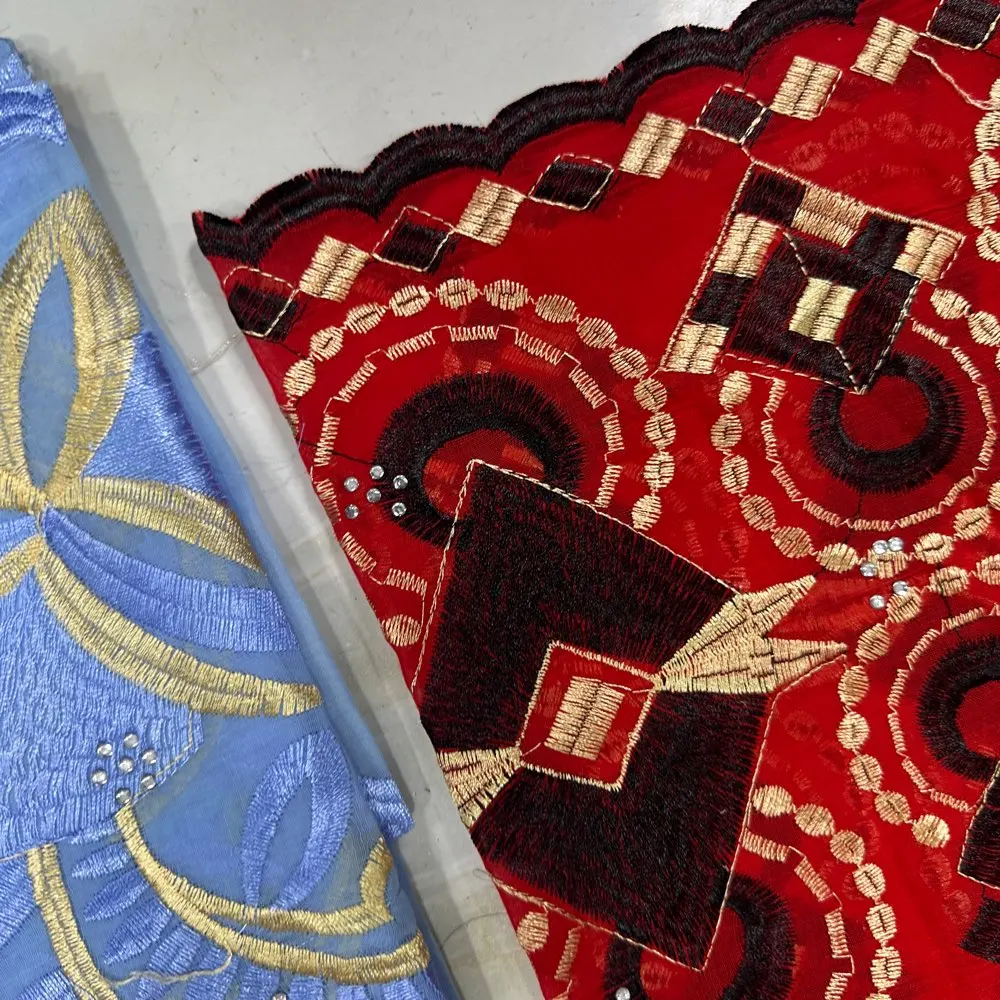 Verkauf 2025, neuer Dubai-Islam-gestickter Schal, weicher Woll-Jersey-Hijab für muslimische Frauen, langer Stil, neues afrikanisches Netz für Frühling und Sommer – Detail 25