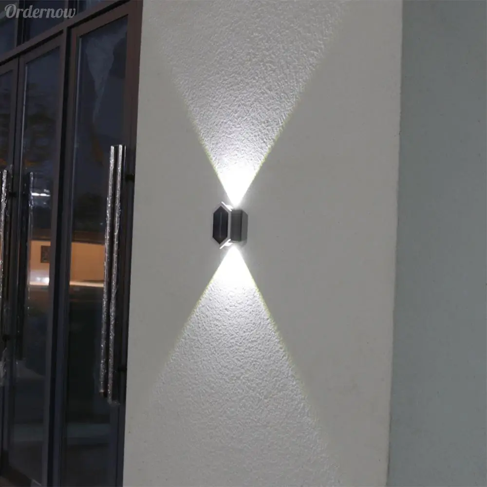 Solar LED Outdoor Lighting Plastic Outdoor Wall Lights Waterproof Sensory Switch Easy Installation Adjustable for Home Garden