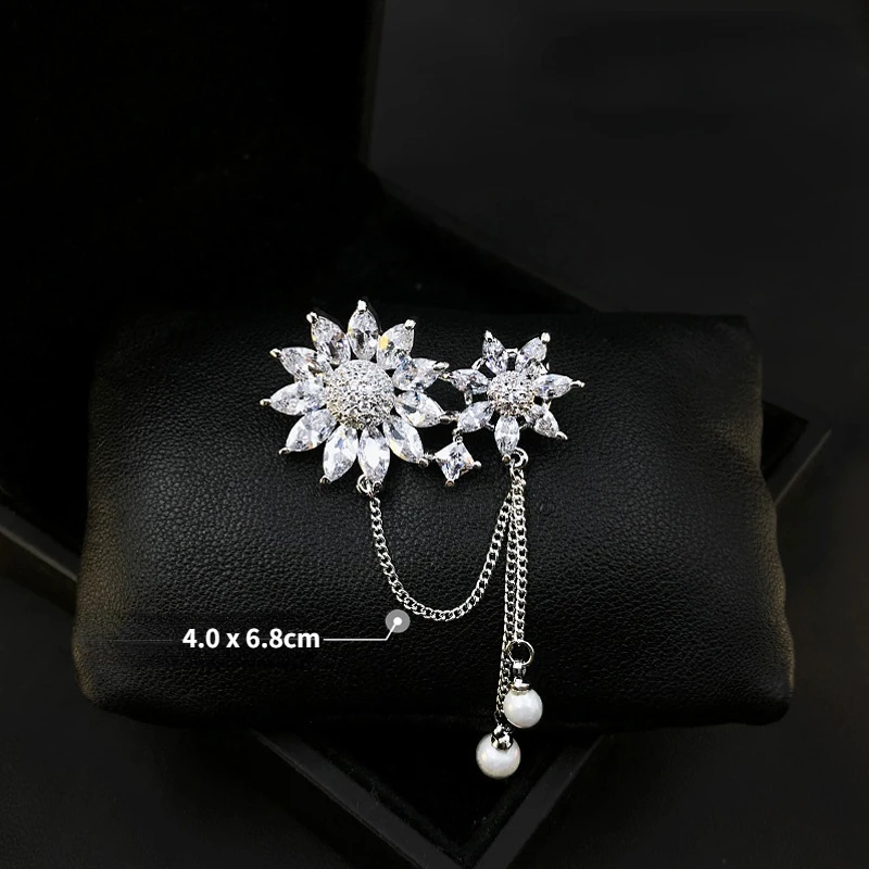 Special High-End Rhinestone Zircon Brooch Sunflower Tassel Corsage Coat Dress Pin Accessories Women's Flower Neckline Pins Gifts