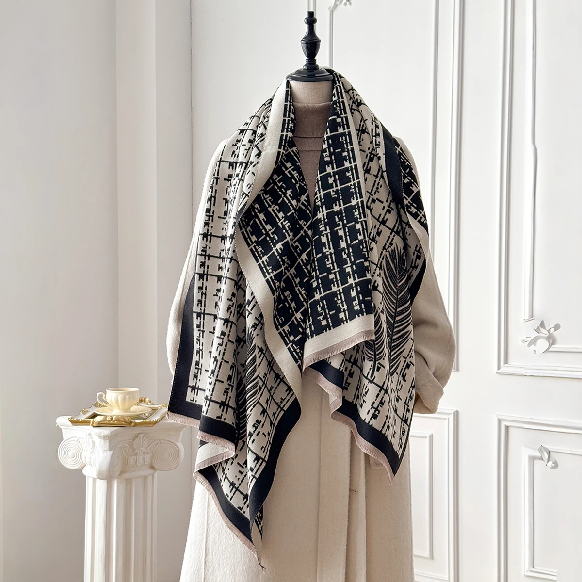 2025 Luxury Brand Women's Cashmere Scarf - Winter Warm Tasseled Irregular Plaid Patterned Pashmina Shawl, Foulard & Poncho