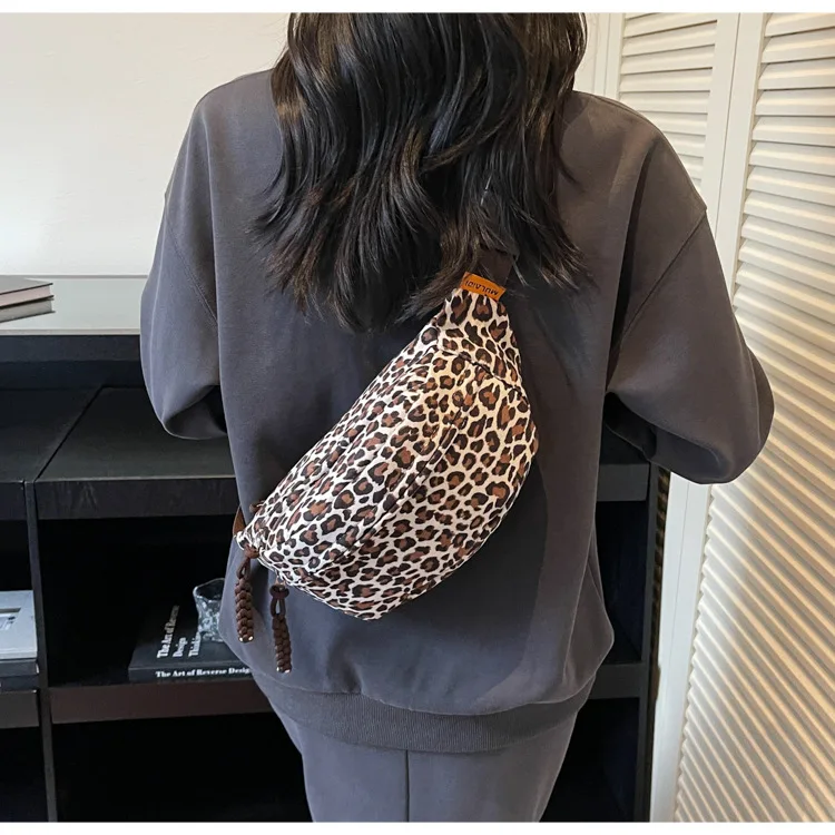Women's Leopard Print Chest Bag, Autumn/Winter Fashion Crossbody Bag, Trendy Sporty Multifunctional Waist Bag Waist Packs bolsa