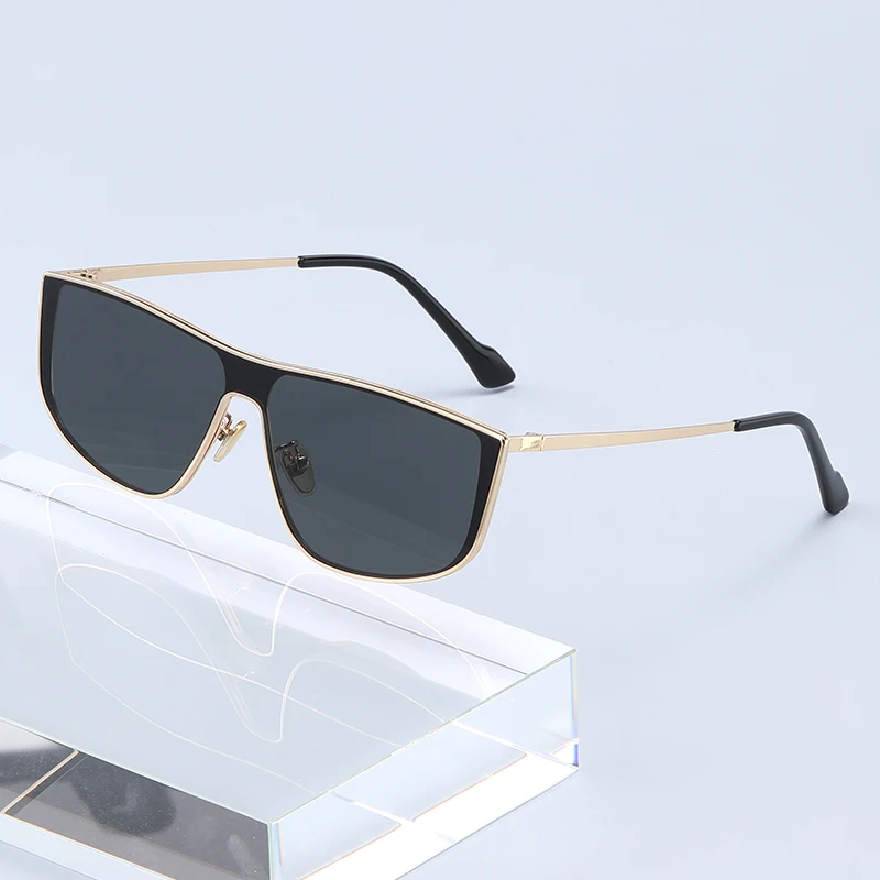Stylish High-End Metal Frame Unisex Sunglasses