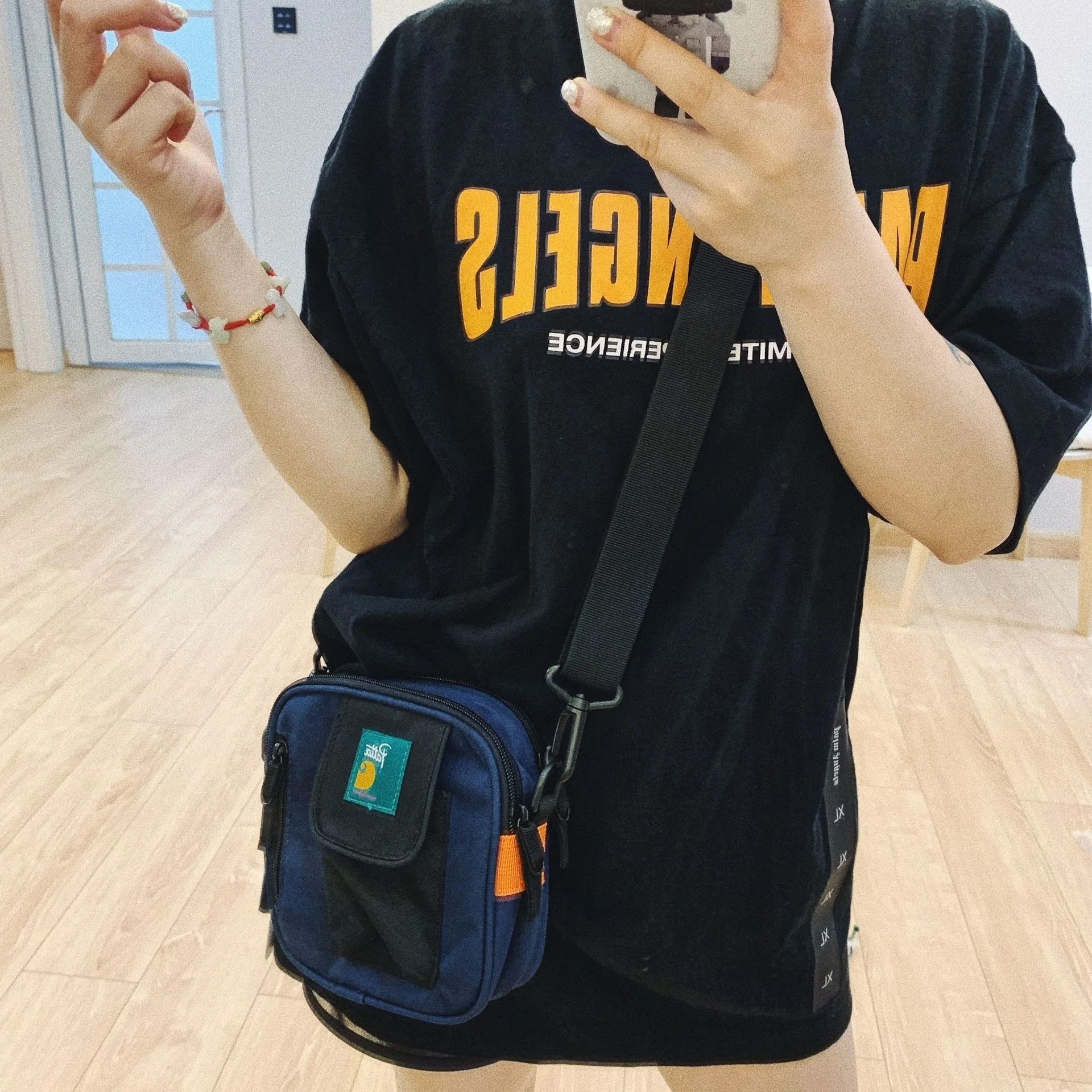 49FDAAB8-3B65-4FDB-B8D1-F88D2A