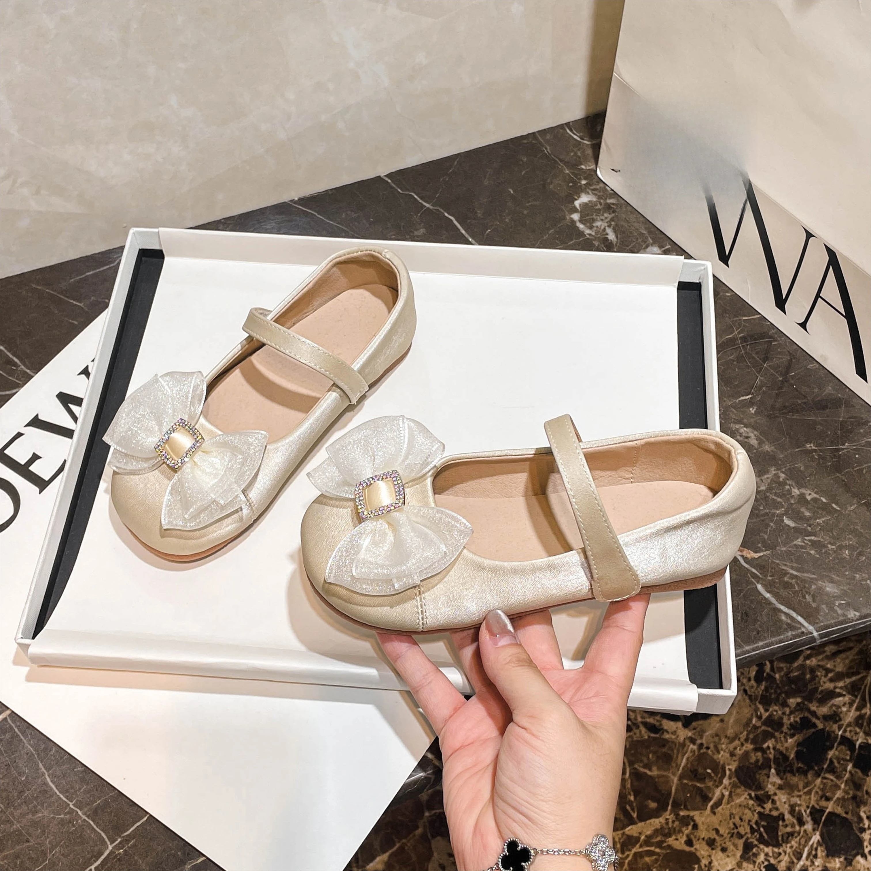 Girls Princess Ballet Flats Shoes with Ribbons for Autumn