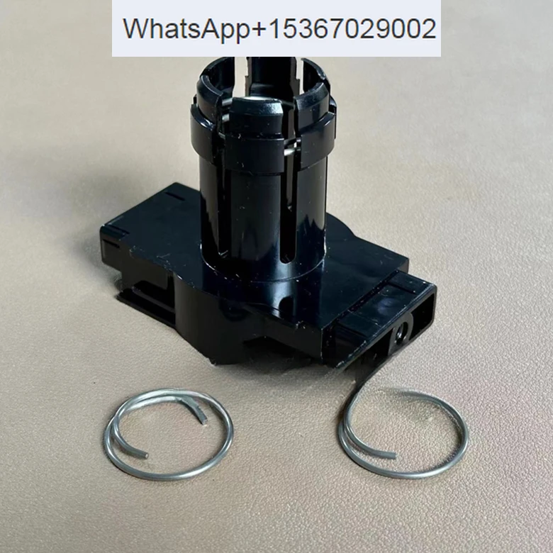 

The bottom piston base of the fully automatic coffee machine brewer is equipped with