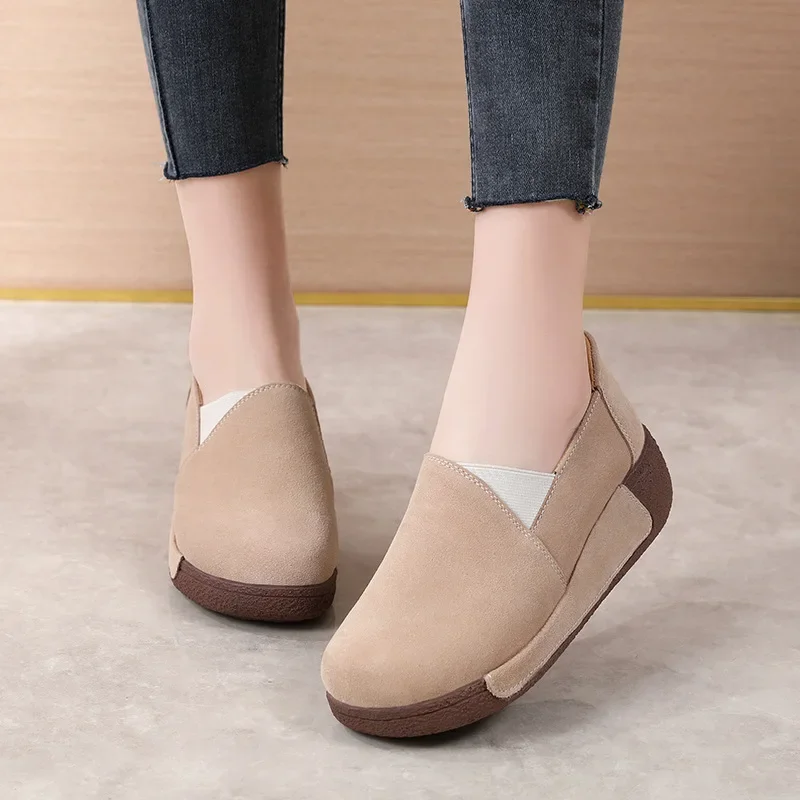 

New cowhide sneakers in spring 2023 Korean fashion platform rocking shoes single shoes mother shoes casual women shoes