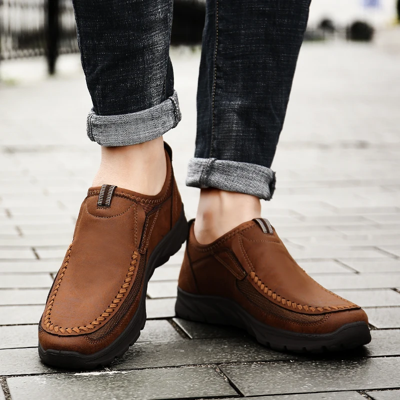 Men Casual Shoes Loafers Moccasins Breathable Slip on Retro Driving Shoes Sneakers Plus Size 39-48