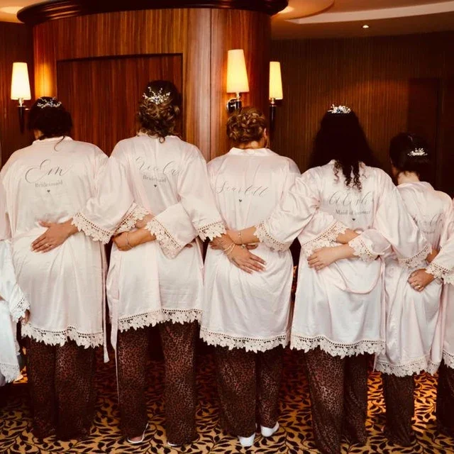 Szatén esküvői Szokás Bor színe Kimonó Disznóserte Koszorúlány dresses personalised Mátka ruhát Elvörösödik Rózsi menyasszonyi robes Disznóserte Ételízesítő Bor színe