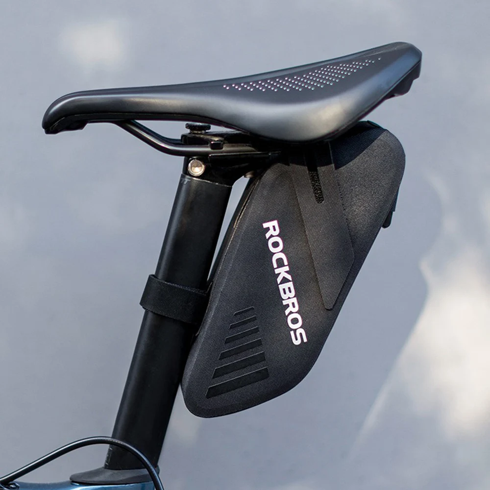 Description Picture 2 of itemROCKBROS Bicycle Saddle Bag 0.6L Capacity Waterproof Bike Rear Riding Tail Bag Can Hang Taillights MTB Road Bike Bag