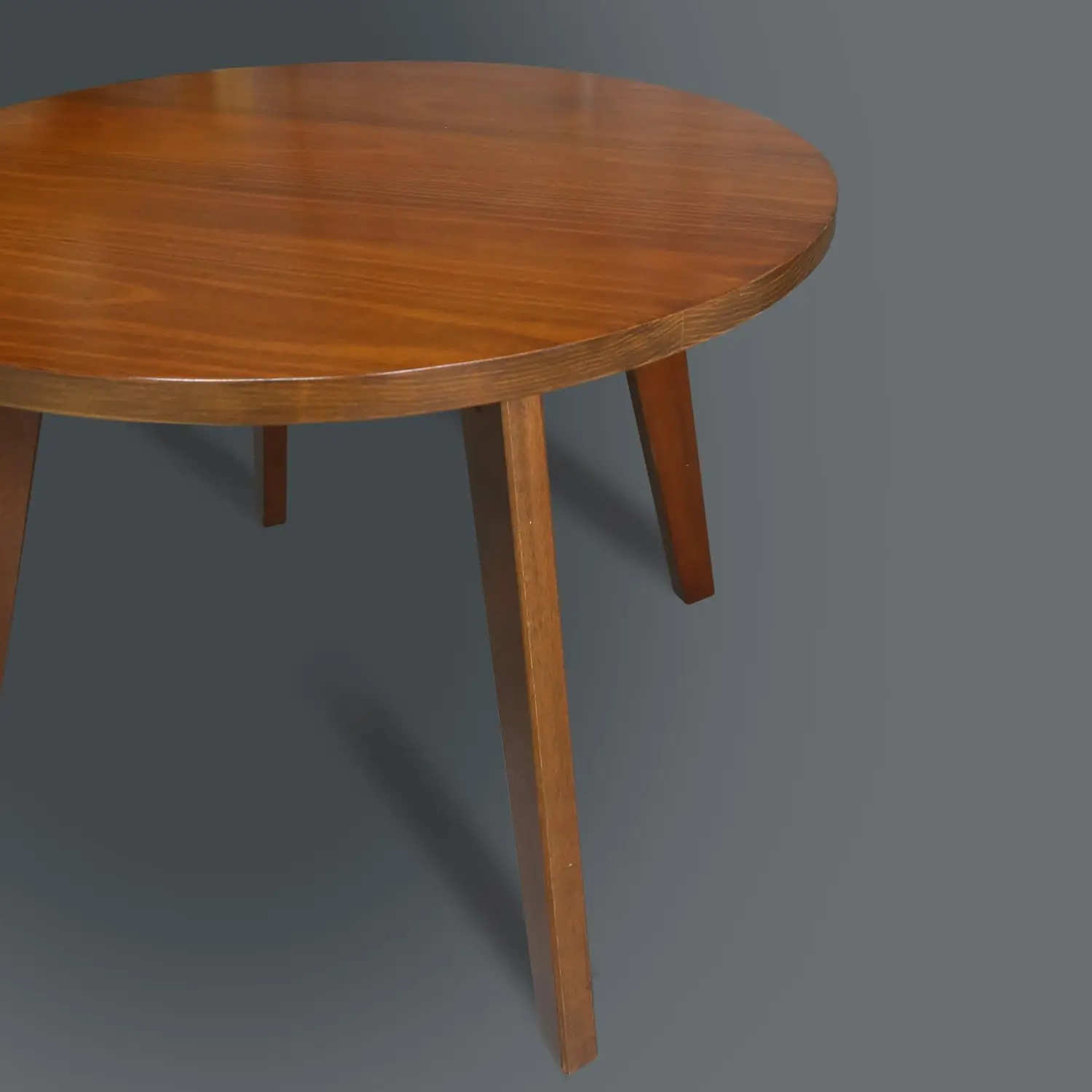 Hardwood Round Coffee Table - Hand-Wiped Sweet Oak 5