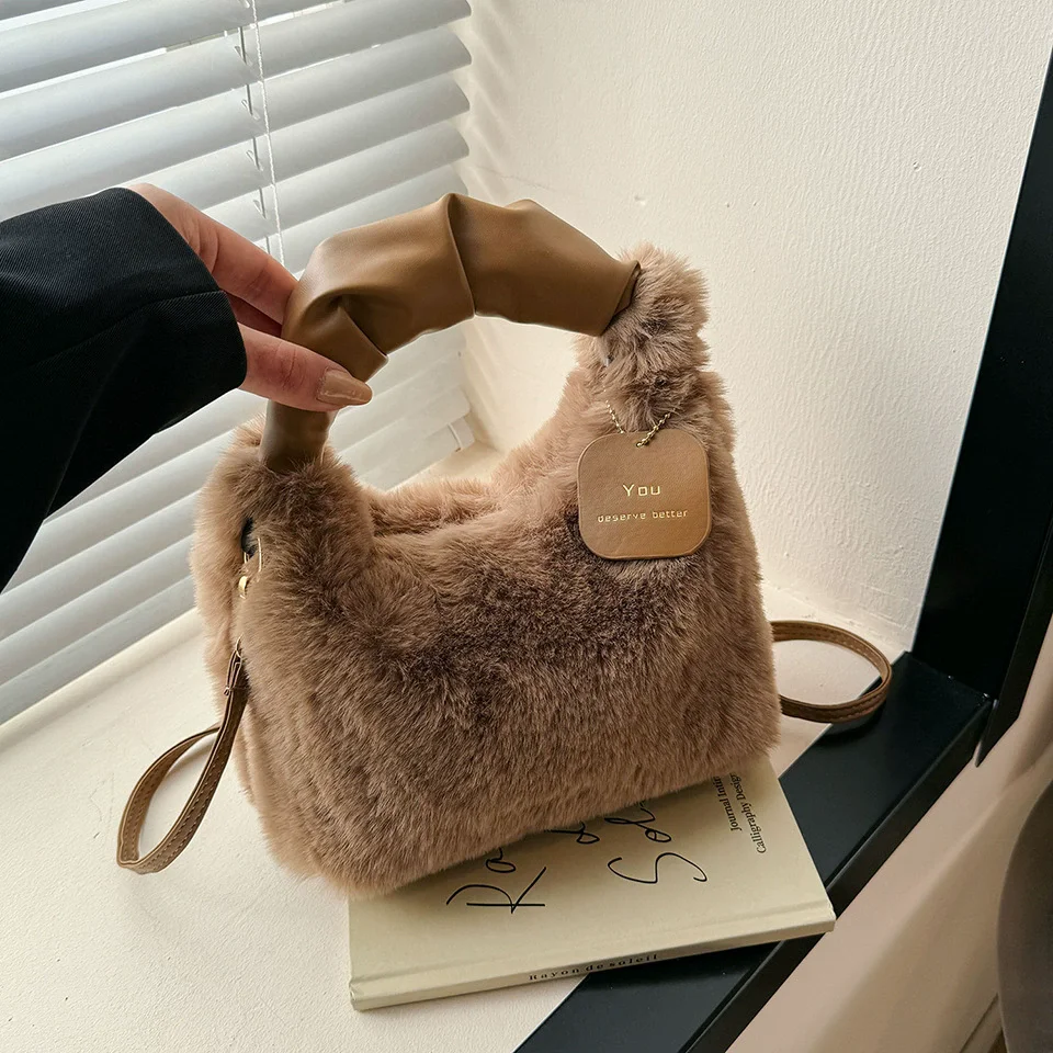Cute Plush Shoulder Bag Women Faux Fur Handbags Zipper Lady Casual Tote Half-Moon Hobos Winder Crossbody Bag Shopping