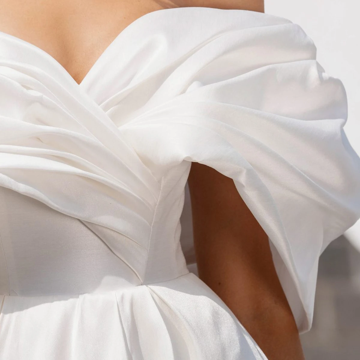 Elegante abiti da sposa in raso gonfio abito da sposa per la sposa lungo con spalle scoperte abito da ballo gonfio con scollo a V abito da sposa per le donne - Image 4