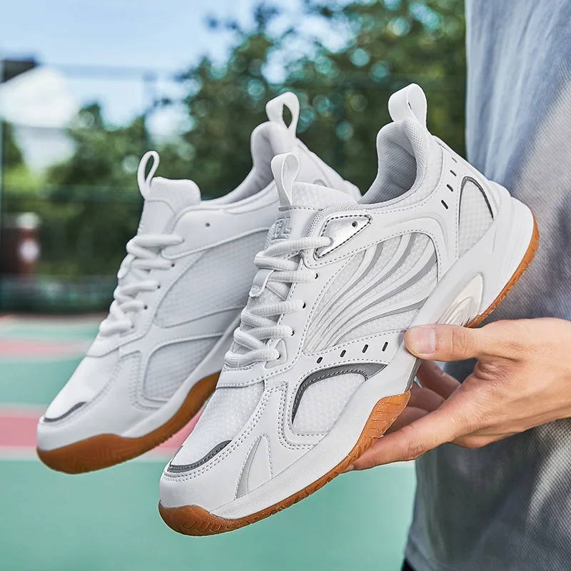 Description Picture 6 of itemProfessional wool shoes shock-absorbing and breathable rib bottom volleyball shoes table tennis shoes for boys and girls36-46