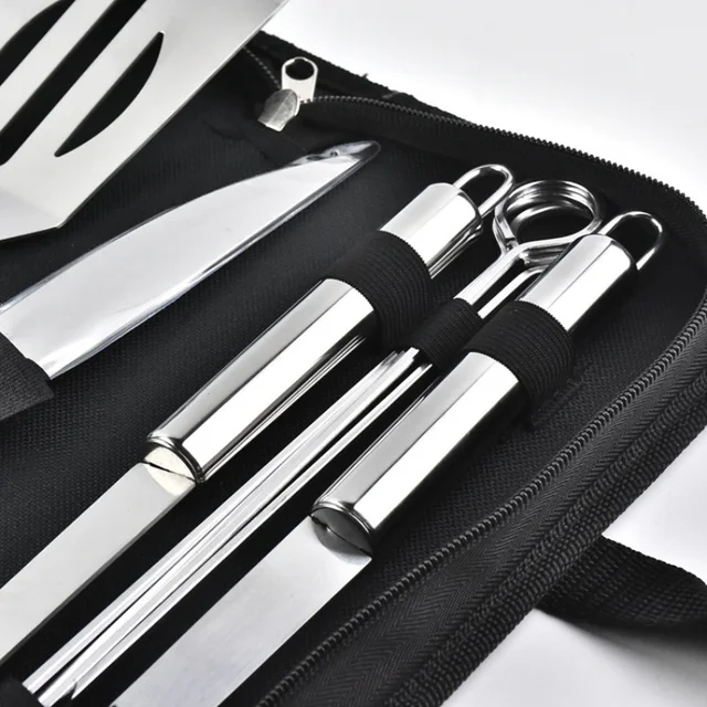 Set da forno in acciaio inossidabile Strumenti combinati per barbecue Griglia per barbecue all'aperto Set per barbecue Set per barbecue Borsa di stoffa portatile Strumenti di cottura 4