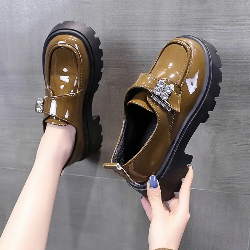 

Туфли женские на плоской платформе, Роскошные Мокасины со стразами, Классическая модная Уличная обувь, ретро для прогулок, лето 2024