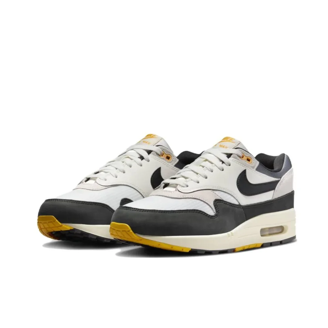 Nike AIR MAX 1 Low Men's and Women's Running Sneakers Winter warm breathable Comfortable and wearable White&Black running sneakers