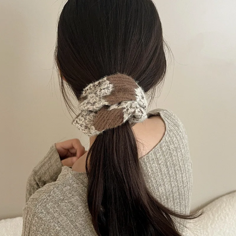 Autumn Winter New Brown Scrunchies Girls Student Large Hair Tie Rope French Luxury Hairbands Women Ponytail Holder Headwear