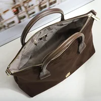 Sac à main en daim léger de luxe pour femmes, nouvelle collection été, couleur unie tendance, grande capacité, sac bandoulière, style rétro, sac à main haut de gamme 5