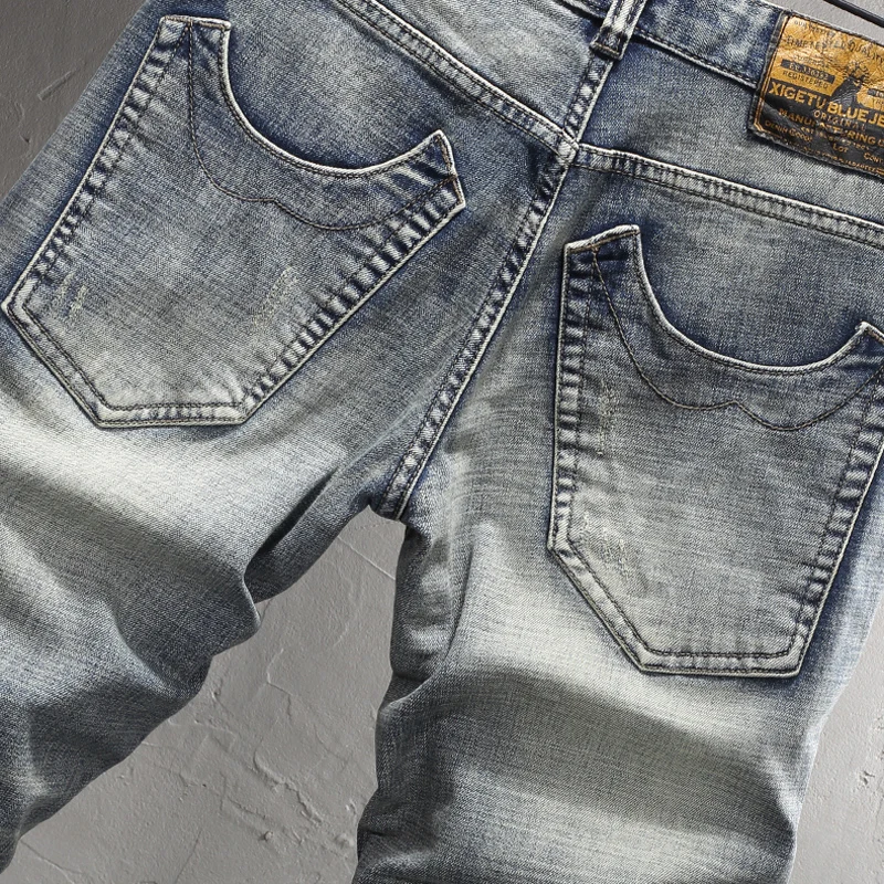 Рисунок 4 - Джинсовые шорты мужские с вышивкой