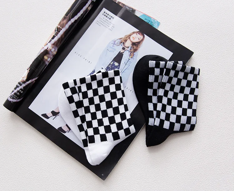 Men's Socks Plaid Unisex Sports Cotton Korean Version Couples Chessboard Street Hip Hop Skateboards 10 S30bbac61ee46415b90cccc7d78dfbc43J
