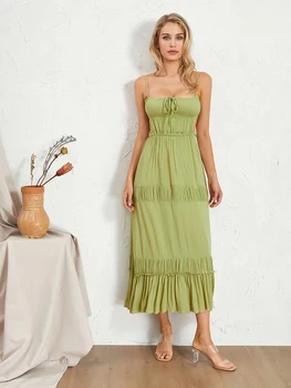 Elegant Floral Print Maxi Dress with V-Neckline and Ruffled Hem Perfect for Summer Parties and Beach Vacations 3