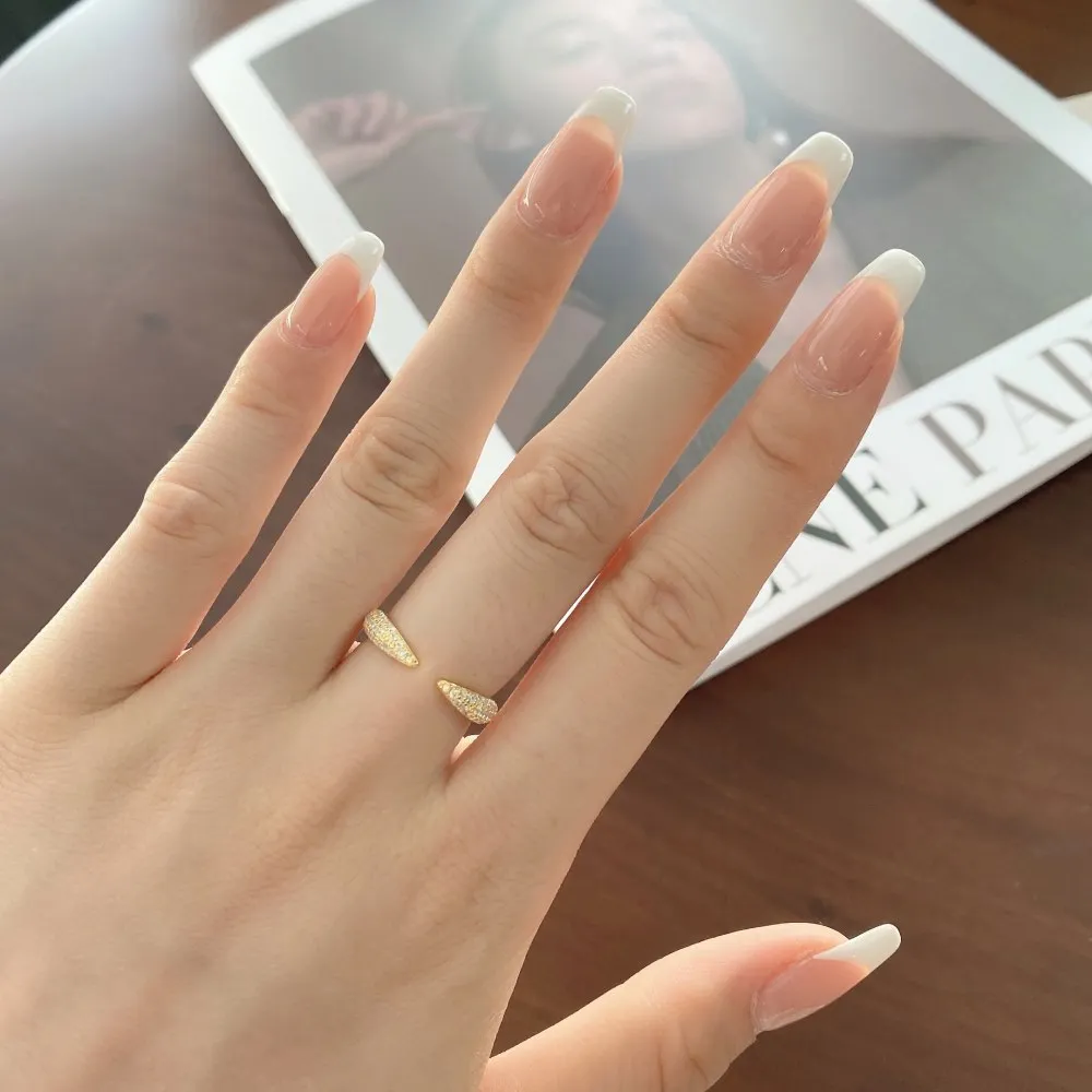 

Karachi 925 Sterling Silver Ring, Female Minority Personality Micro Set Ox Horn Open Ring, Instagram Versatile Ring