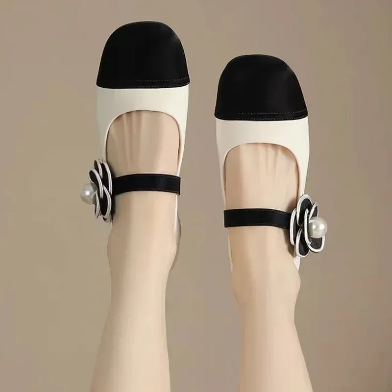 NEW Bead Flower Women Shoes 2024 Spring Mid Heels Shoes New Fashion Chunky Dress Lolita Shoes Shallow Pumps Fashion comfort