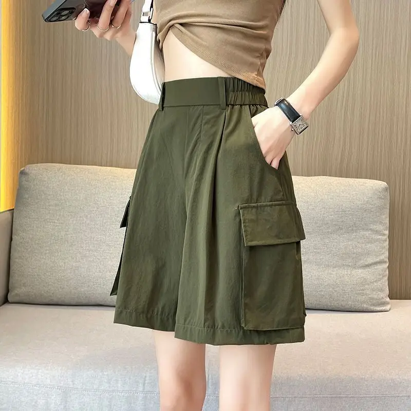 Safari Style High Waist Loose Shorts Female Clothing Solid Color Stylish Pockets Patchwork Wide Leg Summer Elastic Sports Shorts