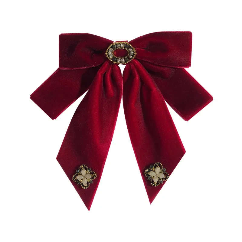 Spilla papillon in oro 18 carati con diamante bianco e zaffiro giallo, oltre 7 c