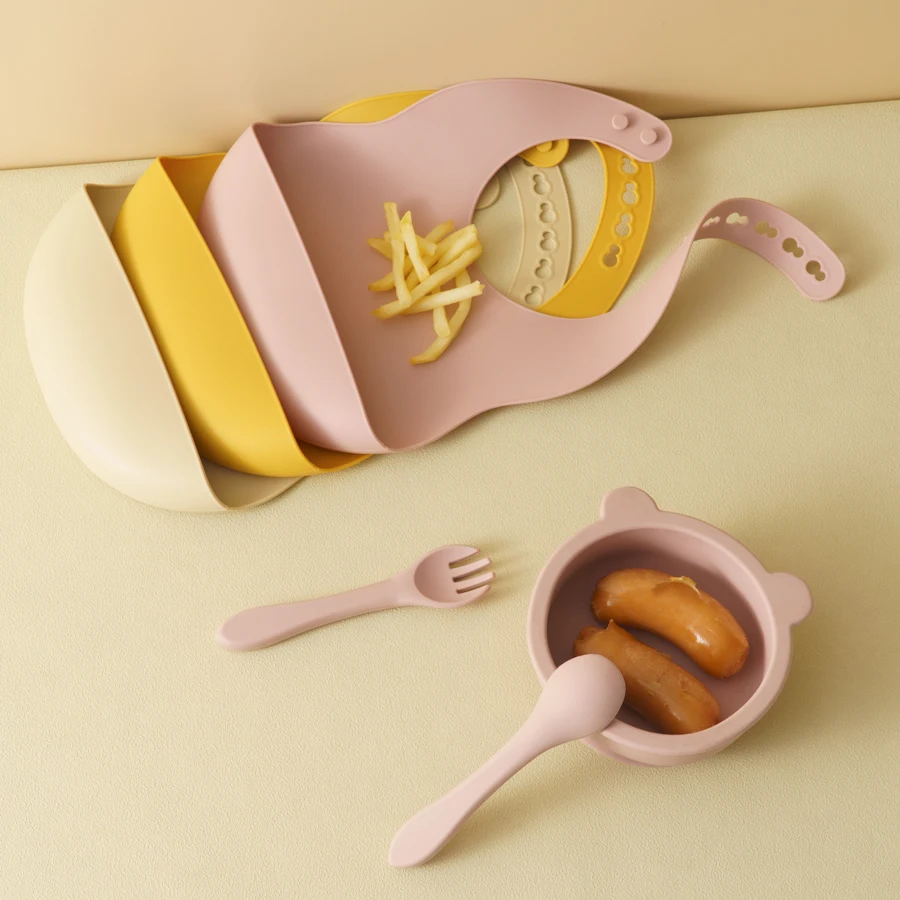 Mamaplan Baby Silicone Feeding Dishes Plate Sucker Bowl Waterproof Bib Solid Color Spoon Fork Children's Tableware Baby Stuff 3