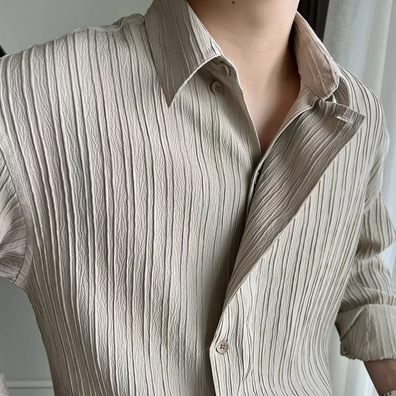 

High Quality Classic Mens Shirt Long Sleeve Pleated Thin Shirts Top Men Clothing Autumn Fashion Buttoned Lapel Shirt Streetwear