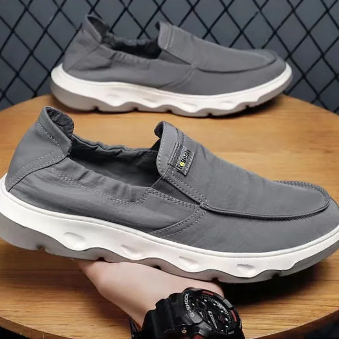 Men's Board Shoes Canvas Shoes Korean Version  Trendy Fashionable Casual  Breathable 2024 one Foot Lazy Shoes Men's 3