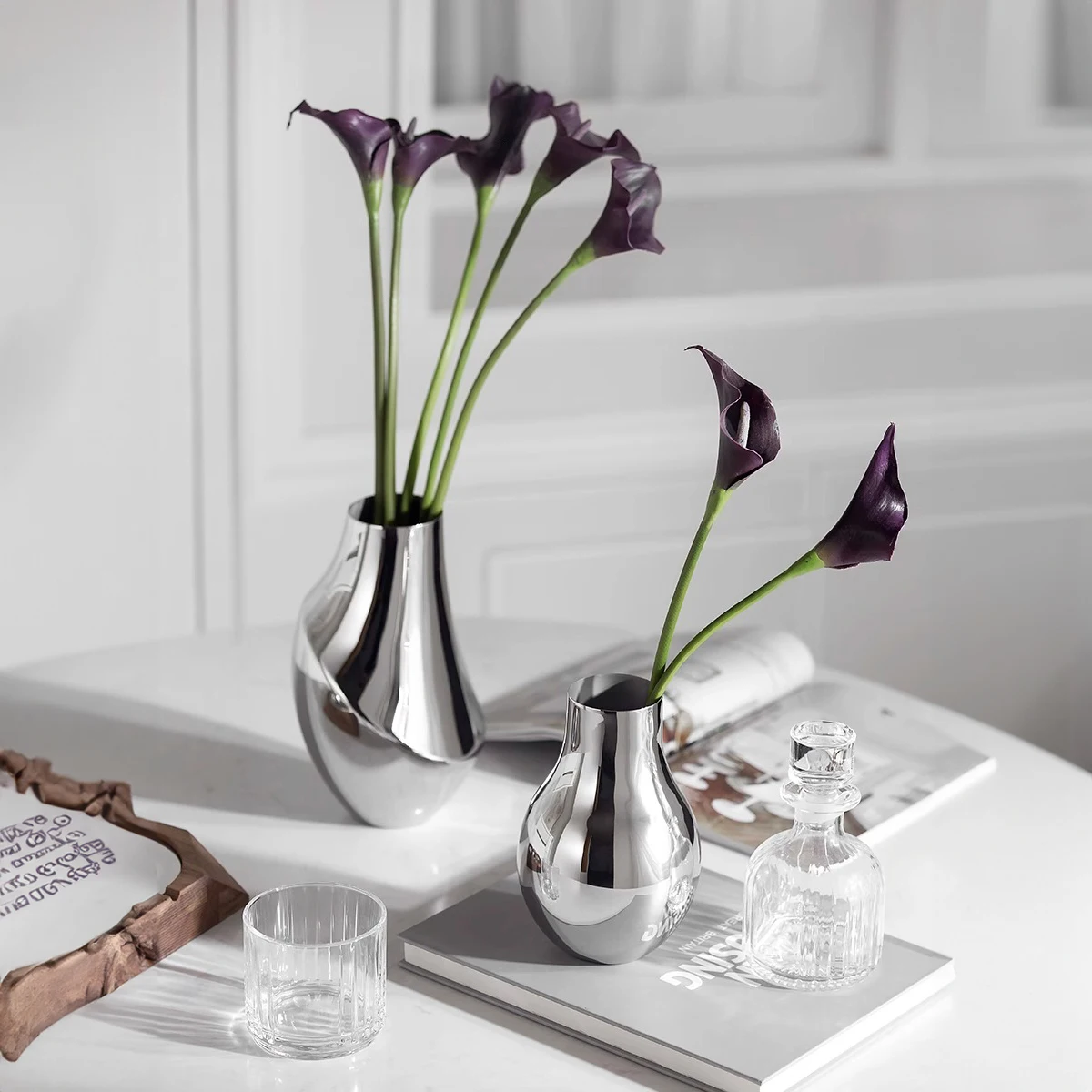 

Nordic Stainless Steel Small Vase for Table Decoration Designer Vases Luxury Accessories for Room Decor Home