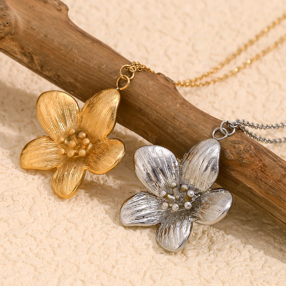 S30ca246ceac54fc297a06c5c1fe0ee79o Gold/Silver Color Five Petals Flower Pendant Necklace 18K Gold Plated Stainless Steel Jewelry Necklace For Women Girls Mallzona