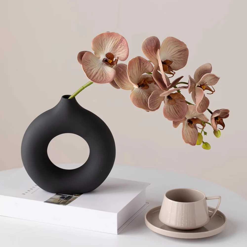 Black Donut Shape Flower Vase Plastic Flat Minimalist Flowerpot Living Room Bedroom Decoration Creative Simple Flower Vase 2
