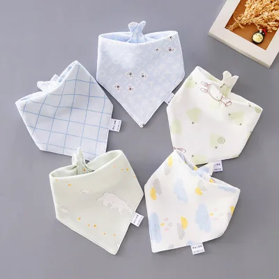 5PCS/LOT New Baby Bibs Triangle Double Cotton Bibs Cartoon Print Saliva Towel Baby Boys Girls Feeding Apron Cotton Bandana Bibs accessoriesdoll baby accessories