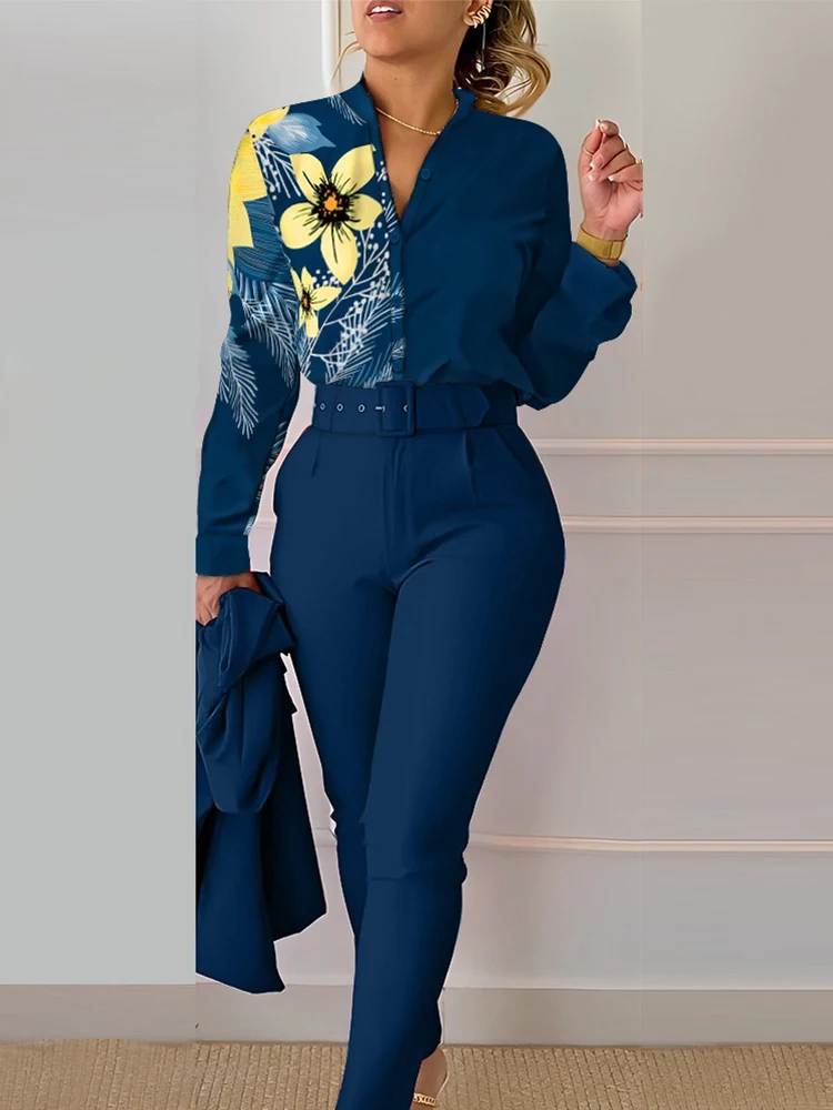 Camisa floral impressão barroca e calças cintura alta Set