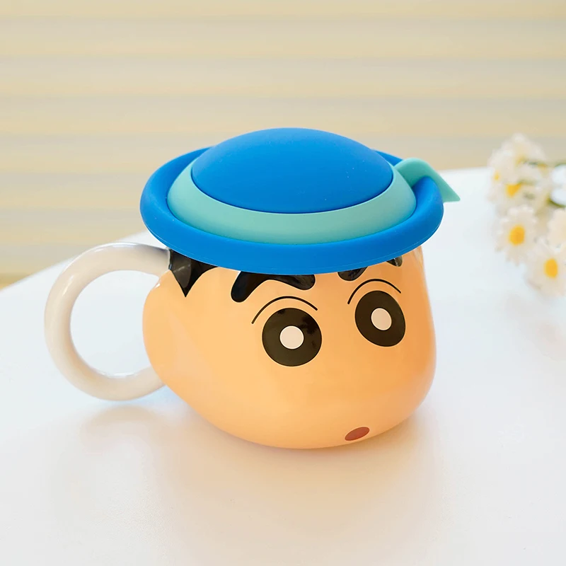 

480ml Cartoon Crayon Shinchan Mug Creative Kindergarten Student Decoration Anime Shinchan Water Cup with Lid Gift for Girls