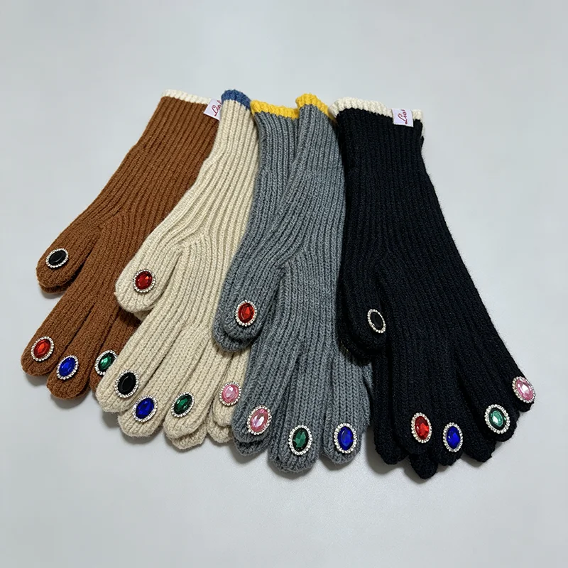 Luxury High Quality Rhinestone Solid Soft Extended Knitted Gloves Winter Warm Touch Screen Fashion Full Finger Women Mittens