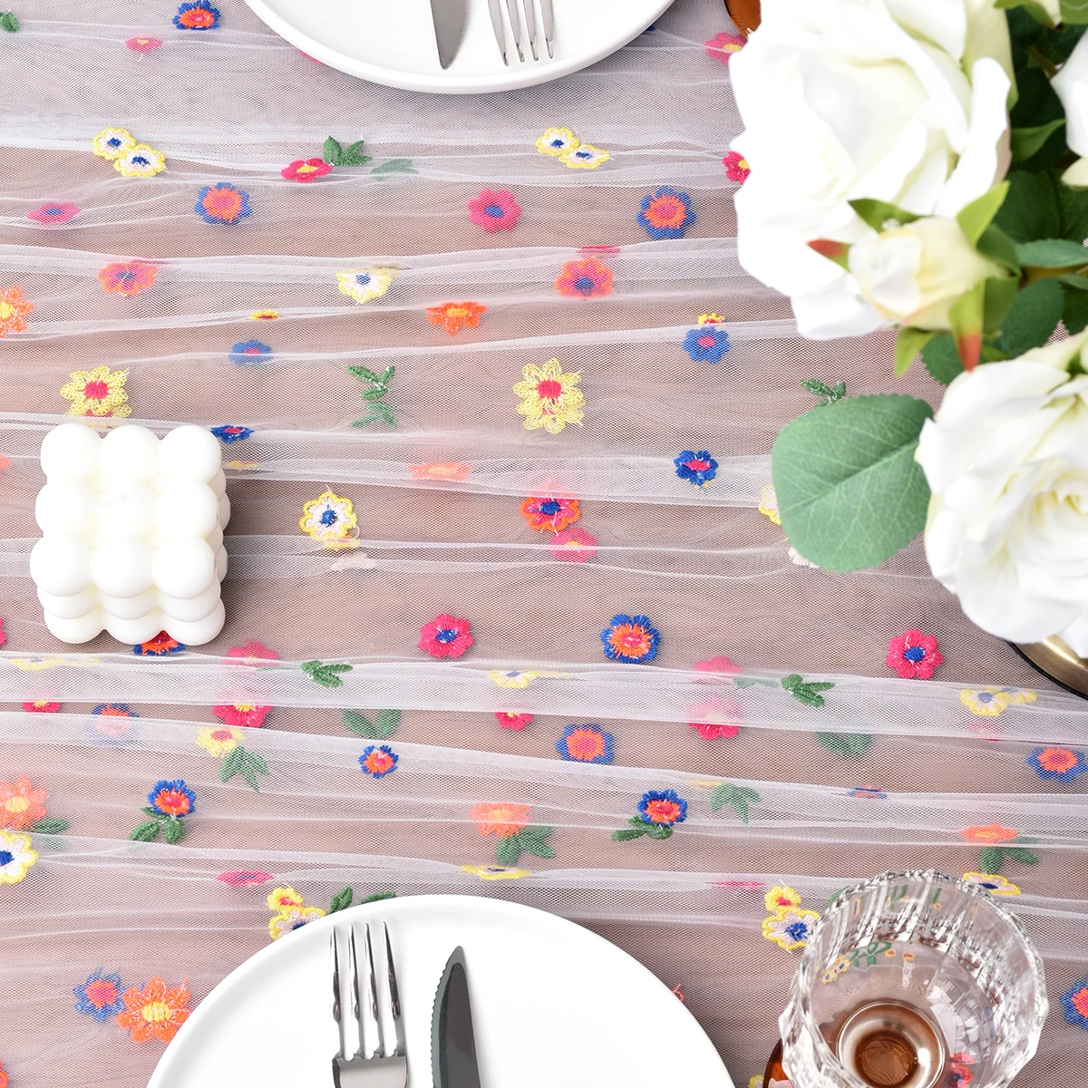 Embroidery Daisy Spring Summer Table Runner Florals Seasonal Easter Tulle Table Runner Holiday Kitchen Dining Table Decoration 6
