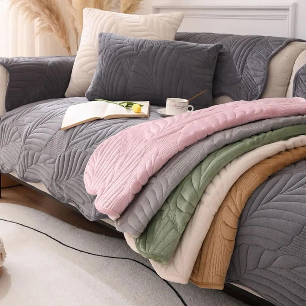 Home Decoration Milk Velvet Leaf Pattern Sofa Cover Nordic Style Non-slip Couch Cover Washable Warm Sofa Mat Winter