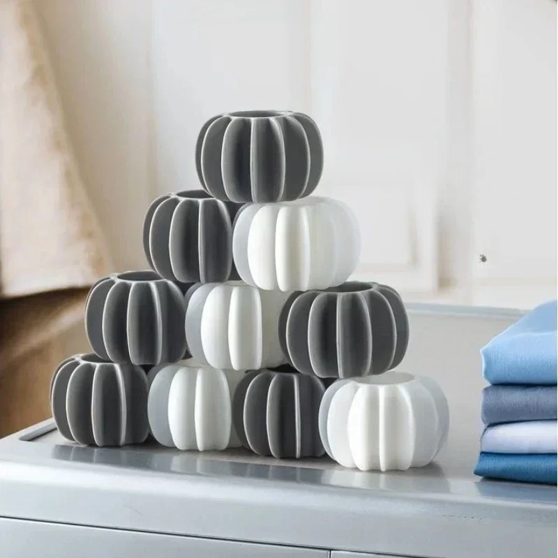 Silicone Laundry Ball Clothes Stain Removal and Knot Prevention Cleaning Tool Reusable Pet Hair Remover Laundry Ball