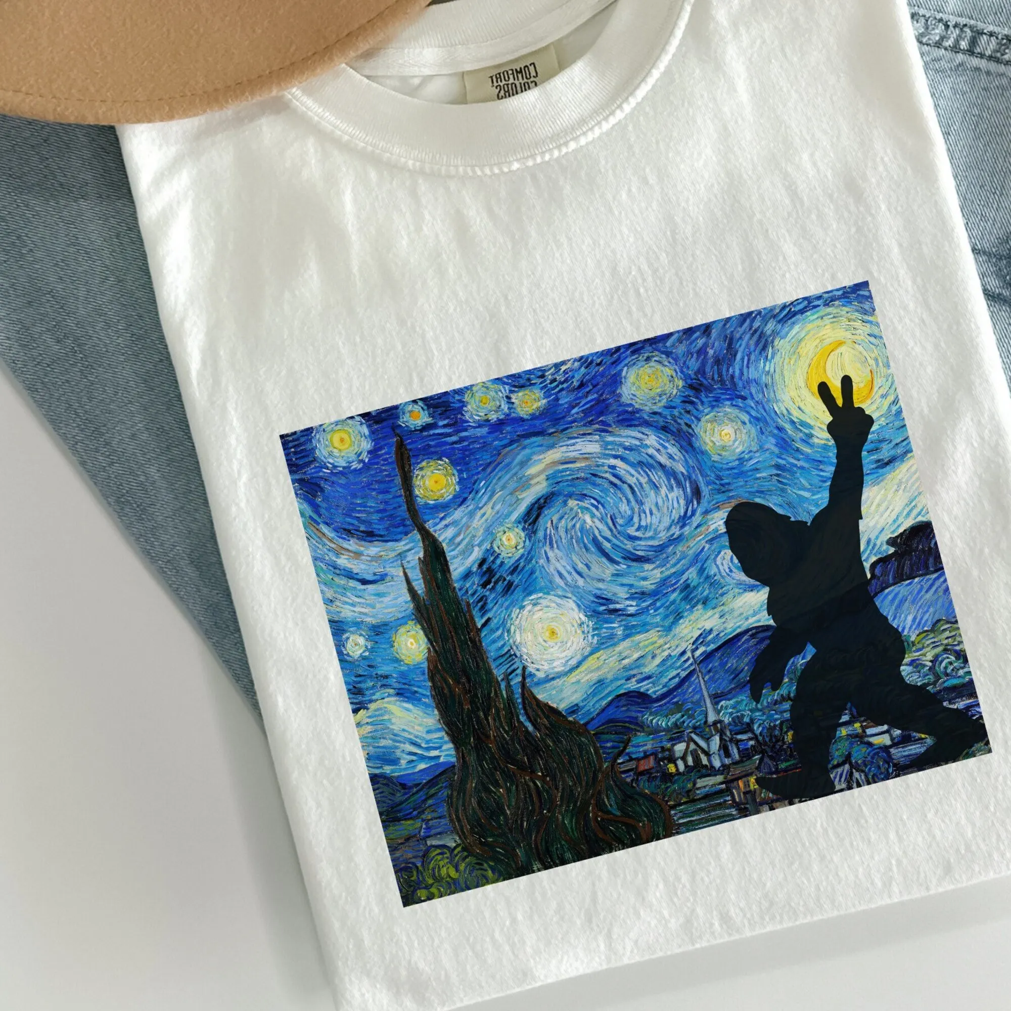 Maglietta Stellata Notte Bigfoot Comfort Colori Cryptid Van Gogh Merch