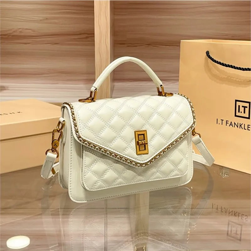 حقيبة نسائية فاخرة خفيفة الوزن لعام 2025، بتصميم ع...