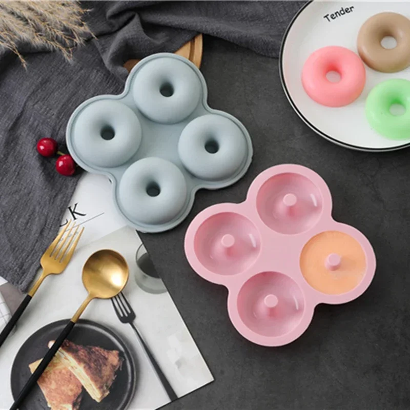 4 Cavity Donut Creative Cake Silicone Mold Home Kitchen Baking Tray Cake Silicone Molds Cooking Bakeware Bake Tools Moulds Brush