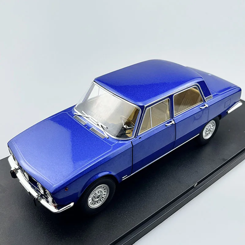 Mitica 1:18 Scala Diecast Lega Benelli 2000L Giocattolo Vintage Modello Di Auto Nostalgia Classici Regali Souvenir Per Adulti Display Statico