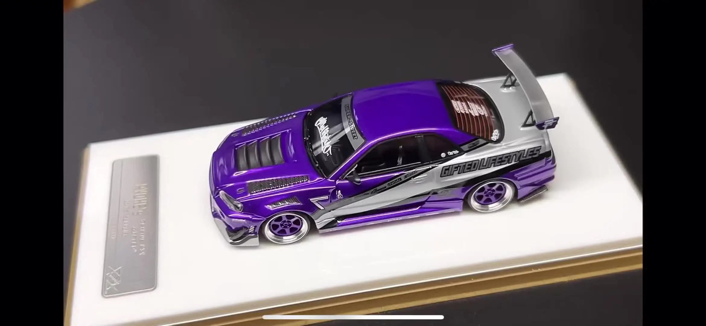 Error 404 1:64 GTR R34 Candy purple Ryohe Limited resin car model