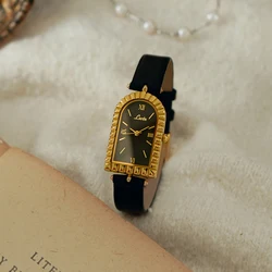 Elegant French - Style Arc De Triomphe Retro Leather Strap Women's Watch with 3D Hand - Carved Dial (Black)