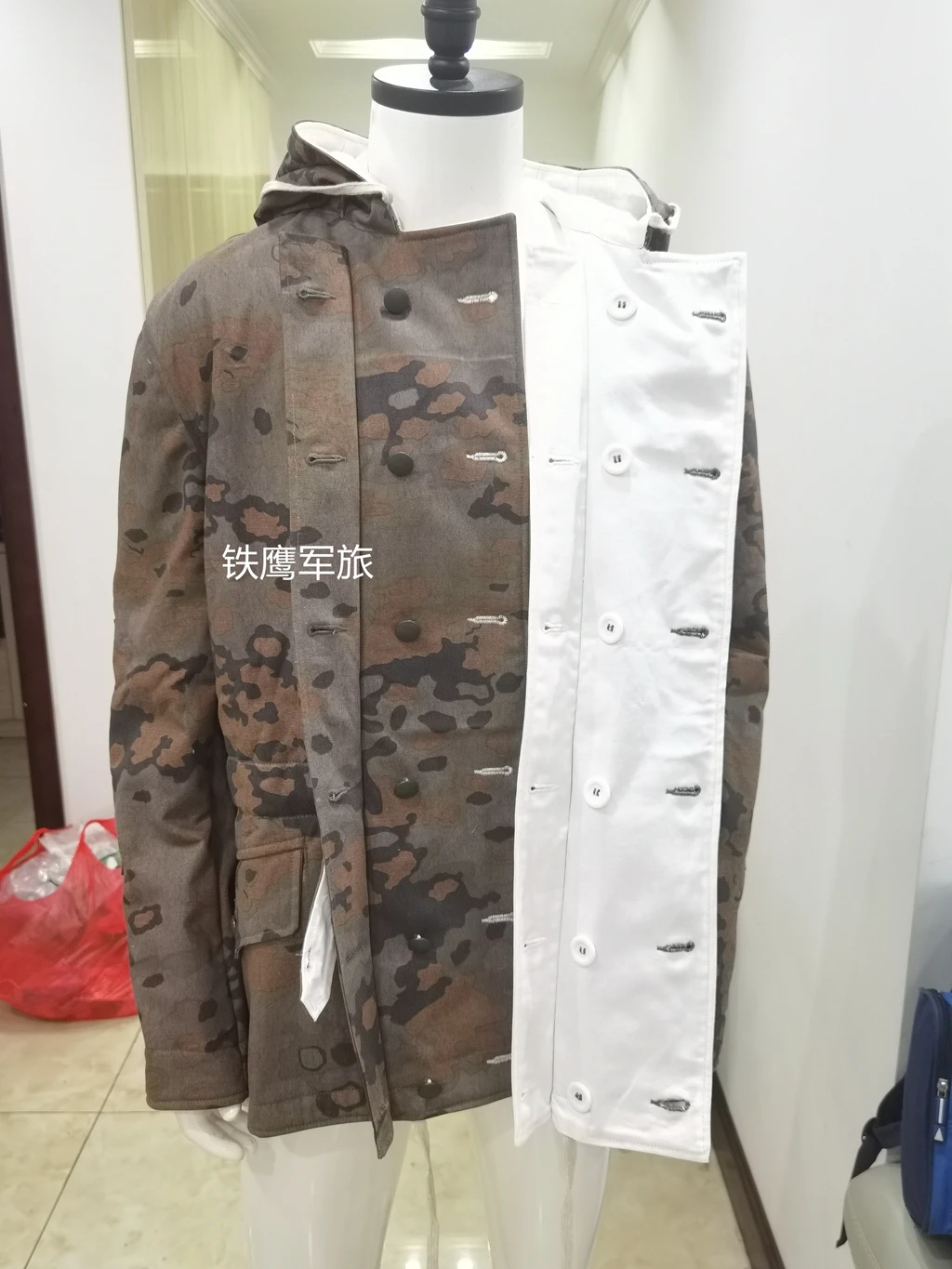 翬 ߿    2    WW2  Ʈ  ,  ũ   ܿ ú ī