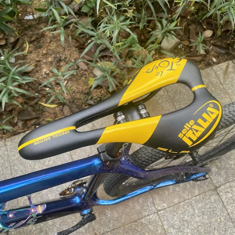 Bicycle Saddle Samana-All Carbon Fiber Seat Ultralight Italia SLR Tekno Flow High Performance Open Seat SuperFlow MTB Road Race